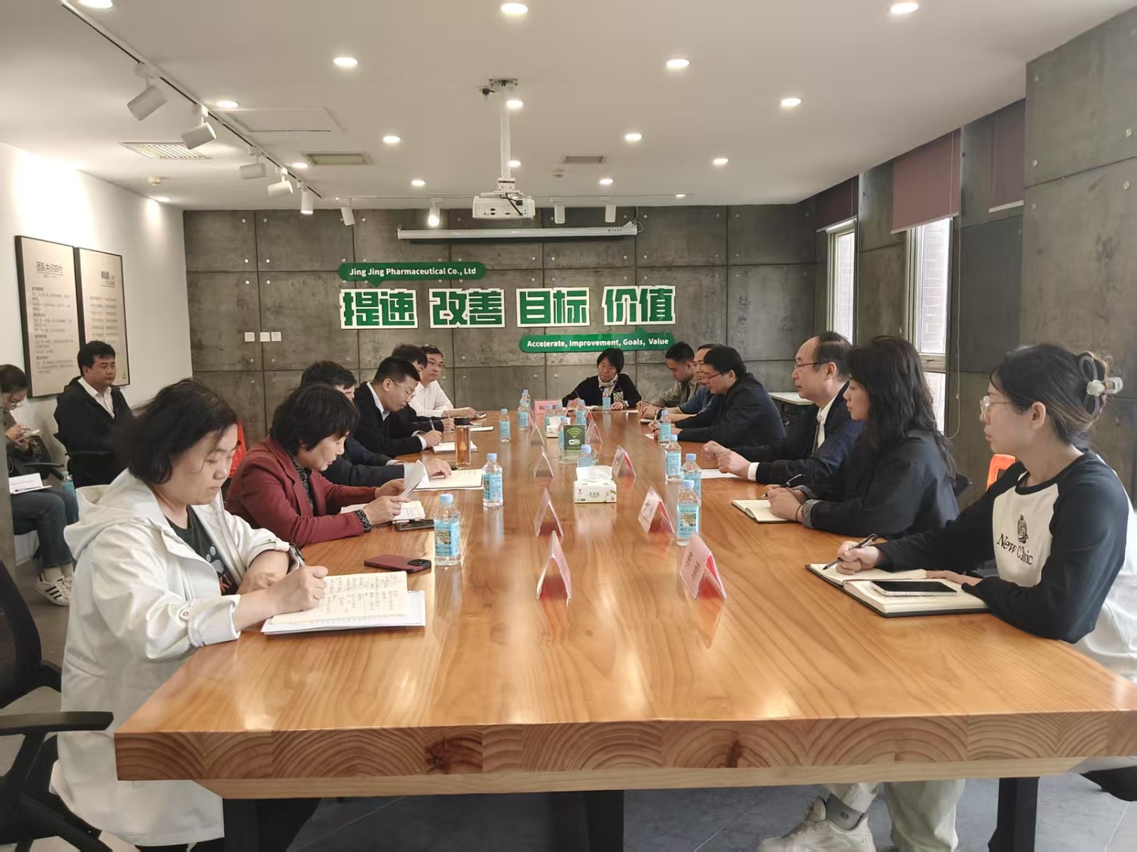 到访1.jpg